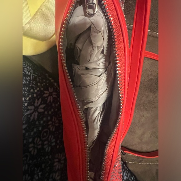 Wild Fable bright pink purse - Picture 2 of 4